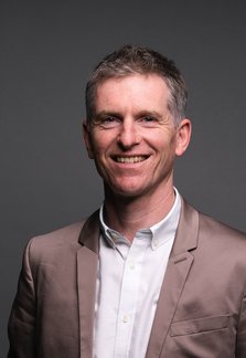 Portraitbild von Leonhard Ganzer