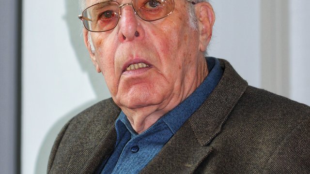 Prof. em. Dr.-Ing. Claus Marx